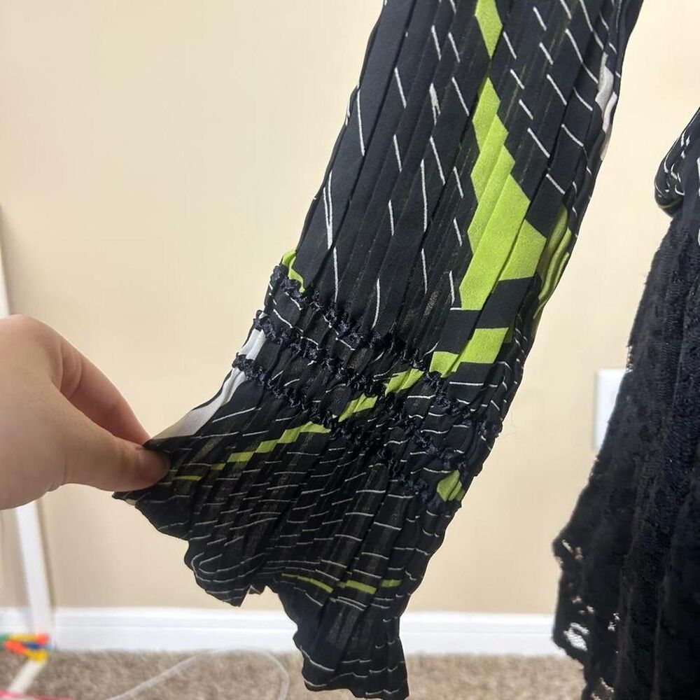 Unbranded Women's multi Blouse - Picture 3 of 4